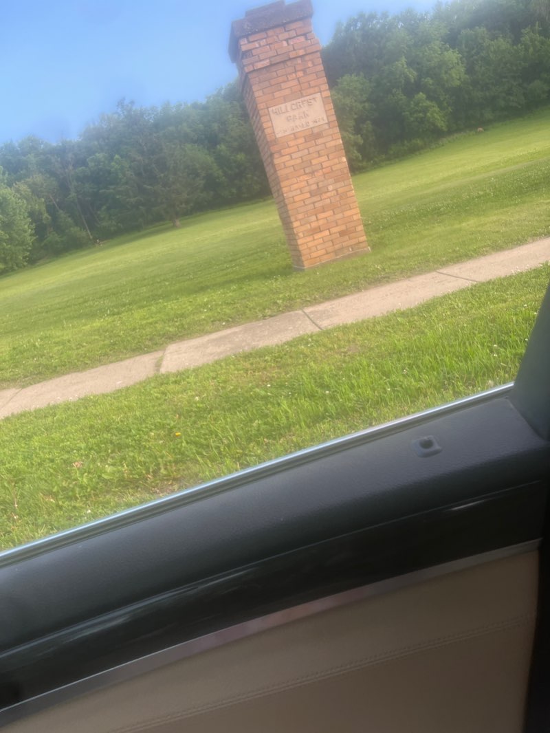 walking near me in Hillcrest Park in summer