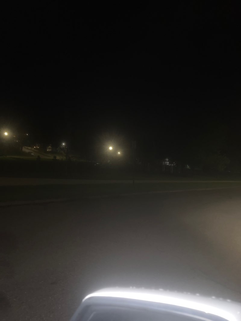 walking near me in Lyons Park in summer