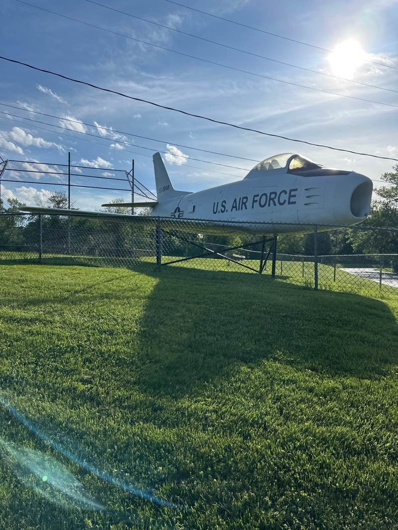 walking near me in Yingling Ridgely Park in spring