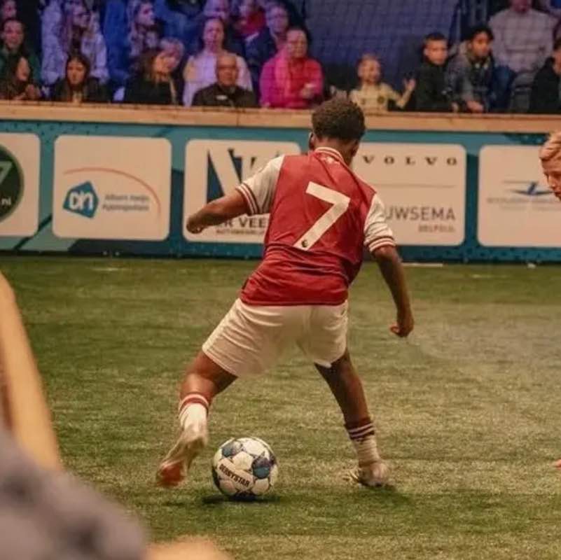 famo ✨ Che-Chavez post image