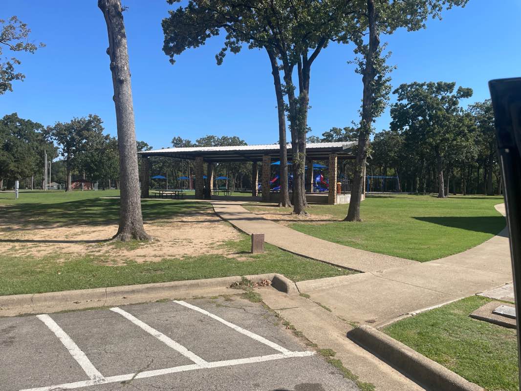 walking near me in Oaklawn Park in autumn