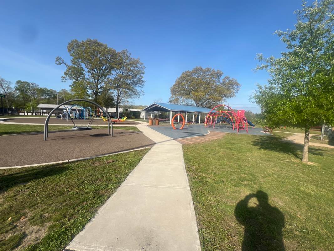 walking near me in Bey Lea Park in spring