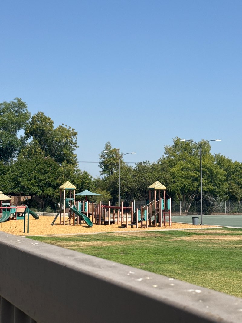 walking near me in Hamilton Park in summer