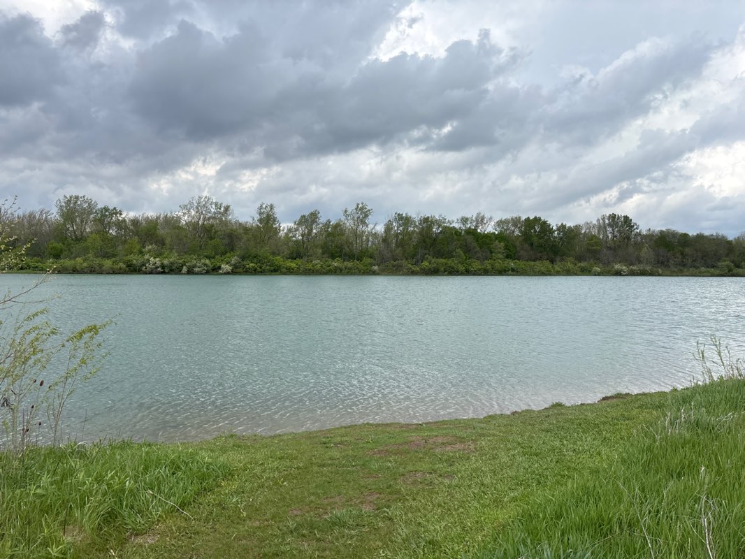 walking near me in Prairie Oaks Metro Park in spring