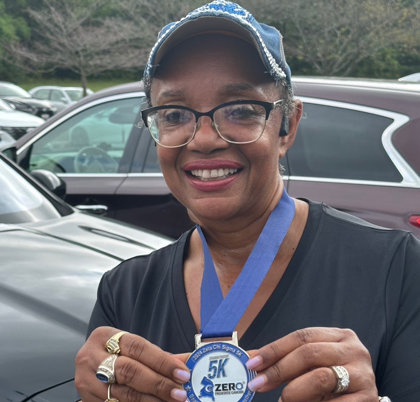 Stephanie GB (DZZ) profile