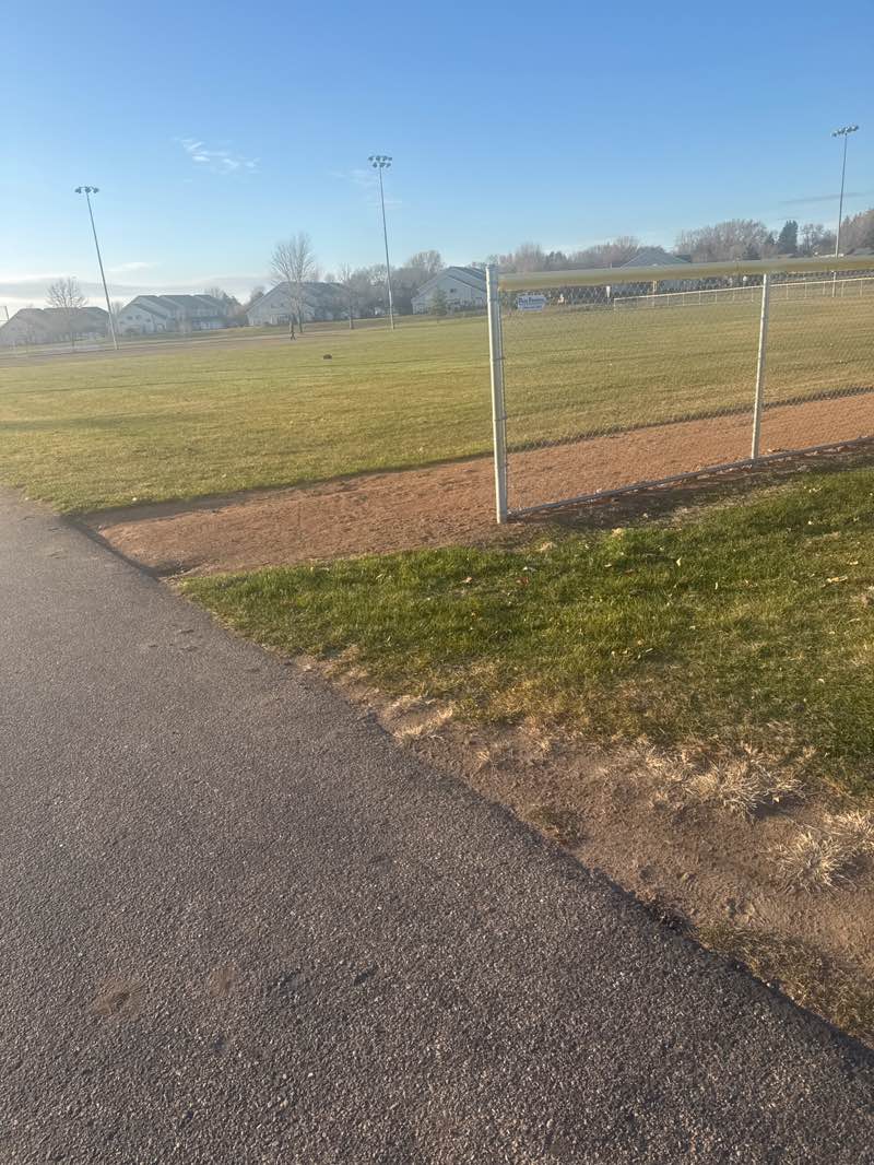 walking near me in Tahpah Park in autumn