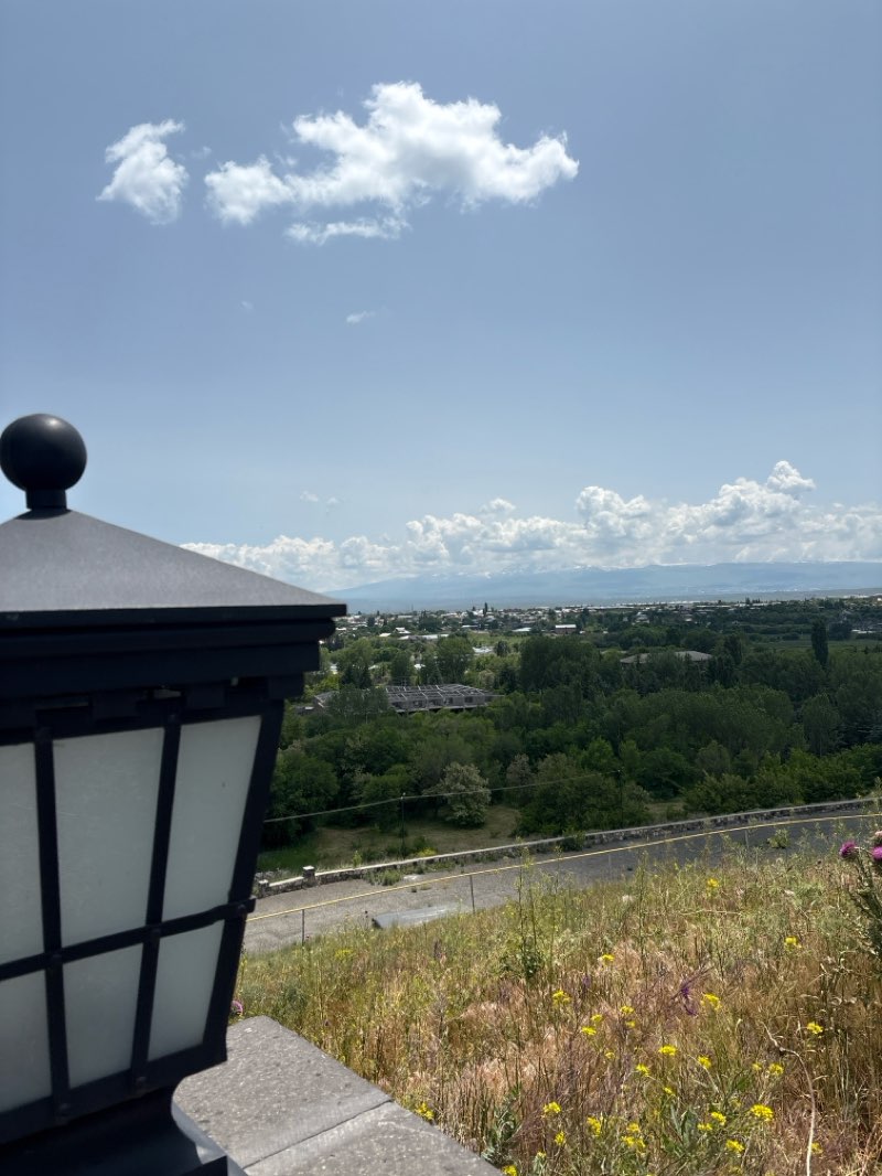 walking near me in Circular Park in summer