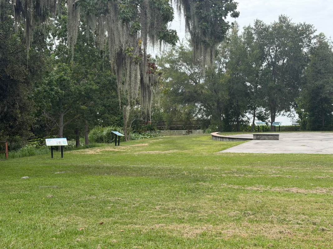 walking near me in Thomas B. Mack Park in summer