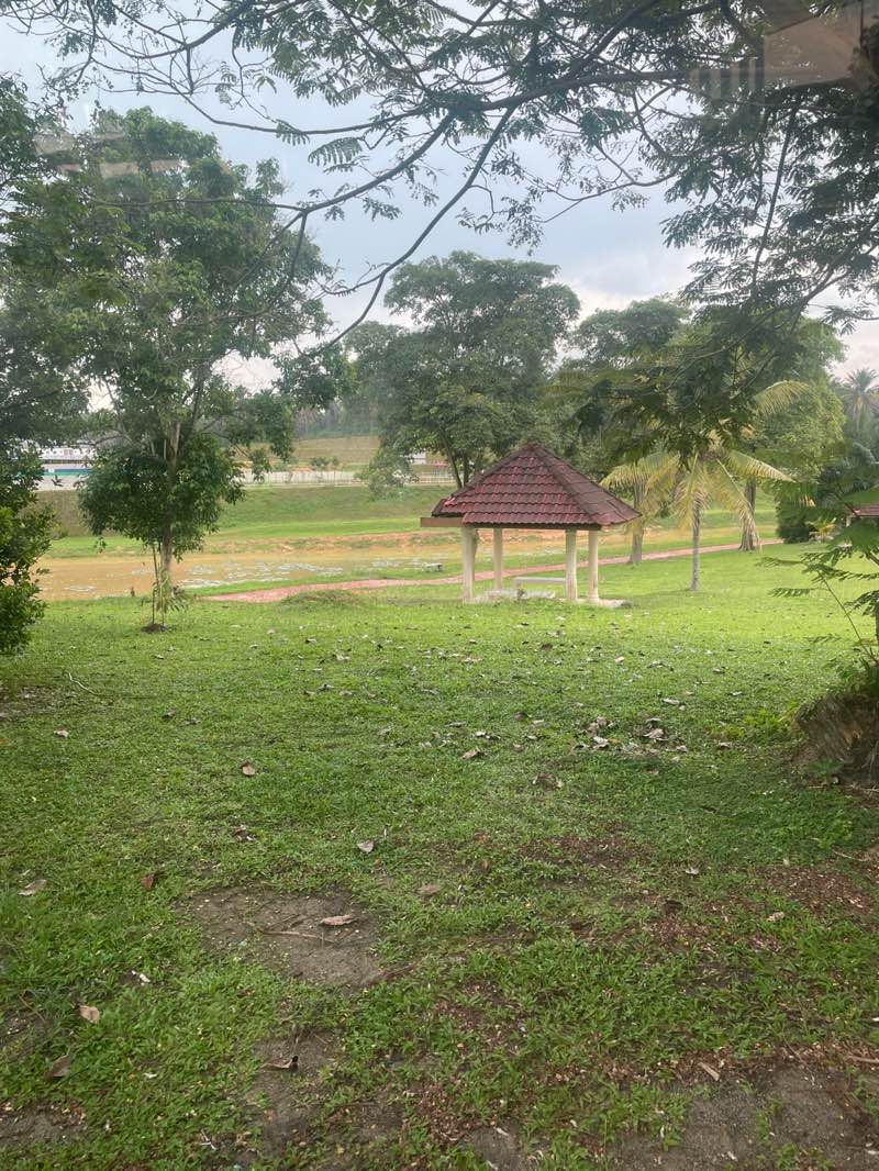 walking near me in Bukit Galena Lake & Green Park in autumn