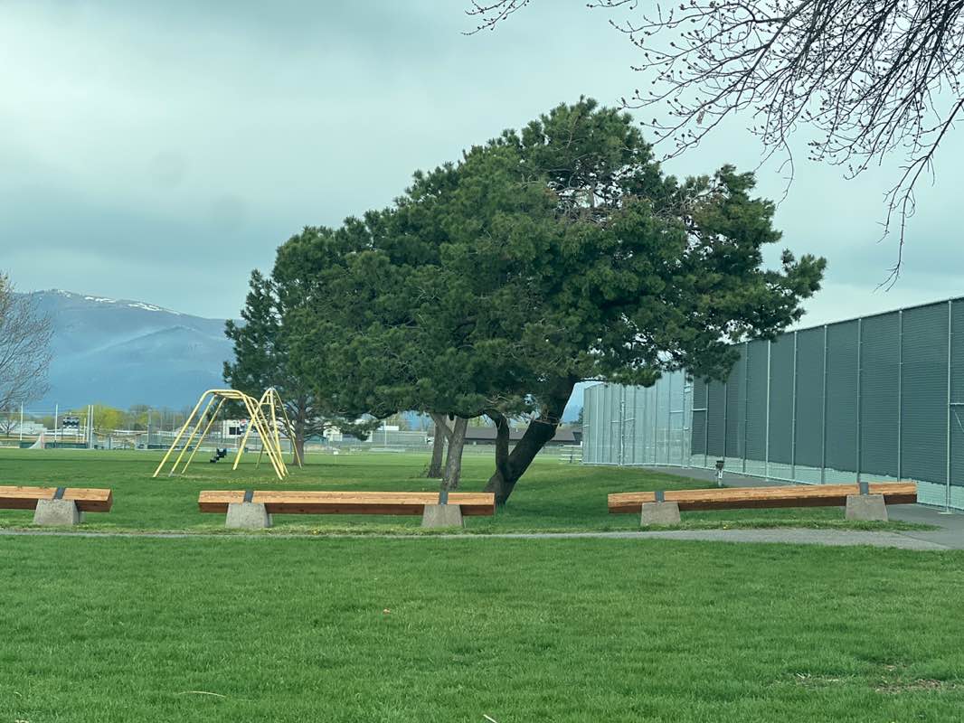 walking near me in Spartan Park in spring