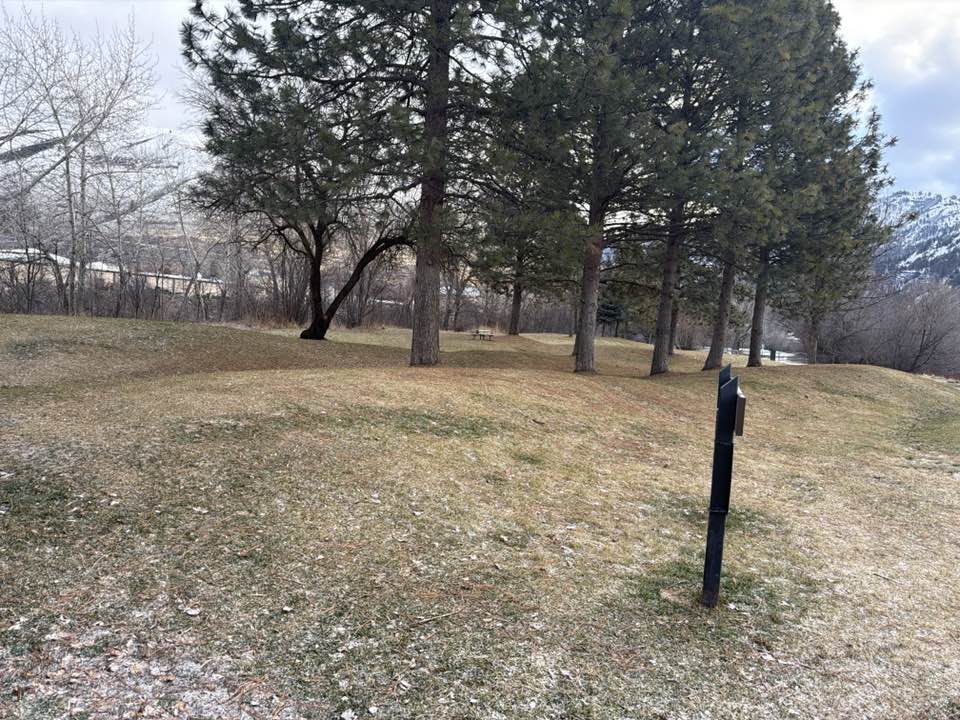 walking near me in Jacob's Island in winter