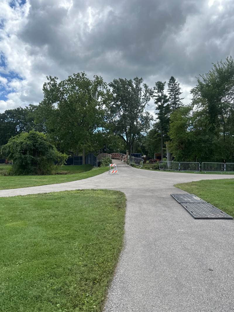 walking near me in Adlai Horn Park in autumn