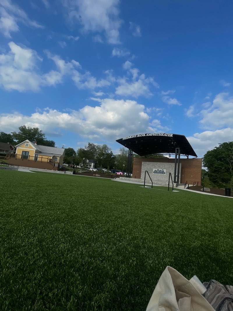 walking near me in Depot Park in spring