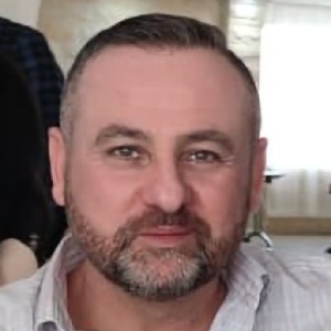 Qais profile