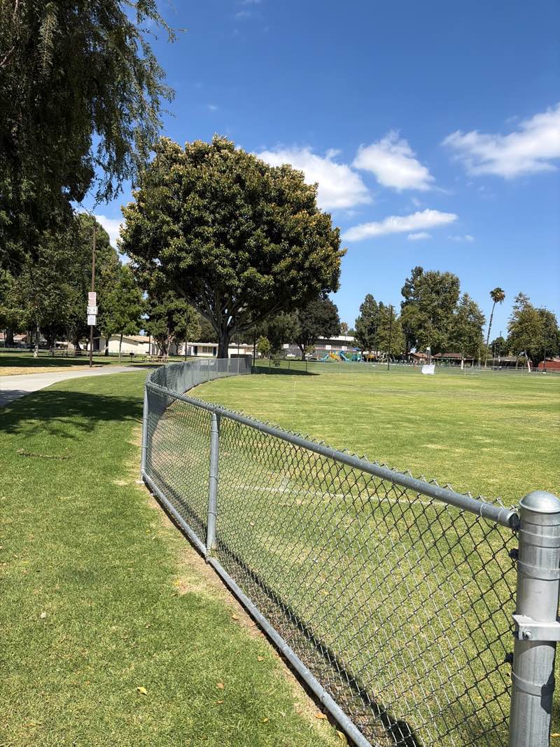 walking near me in Bell Gardens Park in summer