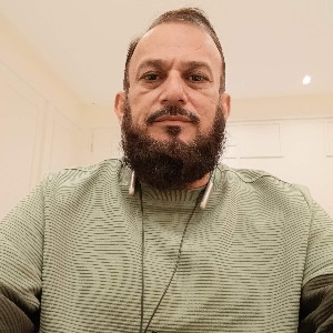 Shahzad Qadeer profile