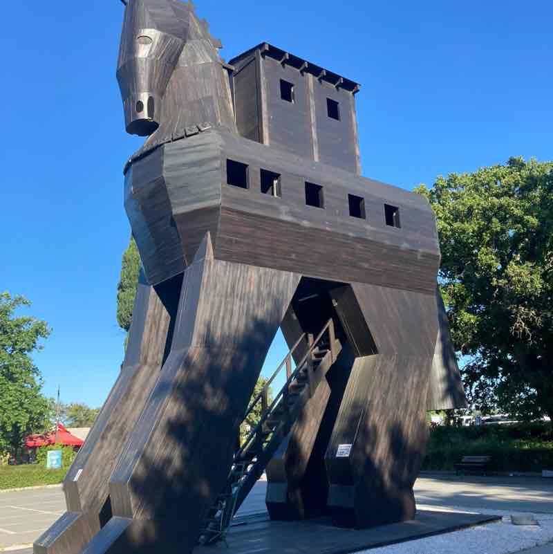 Amos 🇮🇹 🏳️‍🌈 Italy post 2