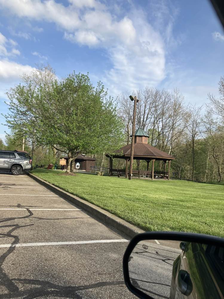 walking near me in Brust Park in spring