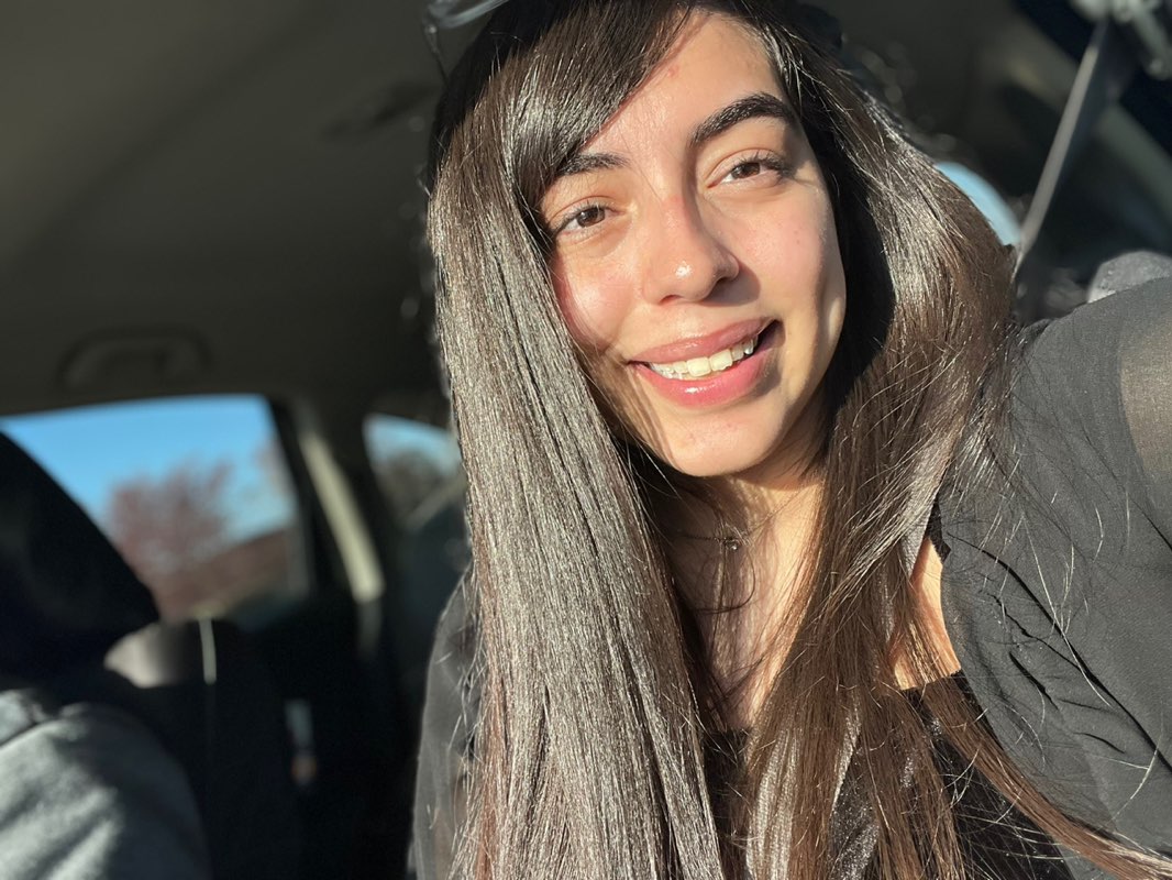 Clarisa profile