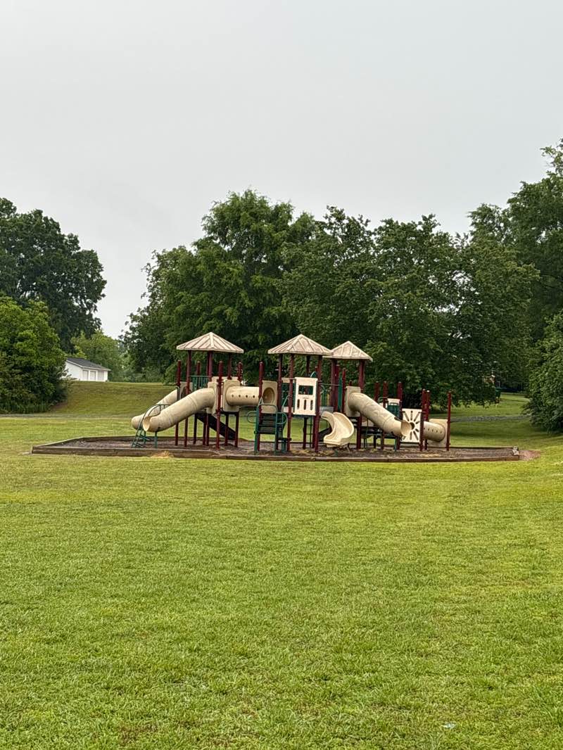 walking near me in Norwood Memorial Park in spring