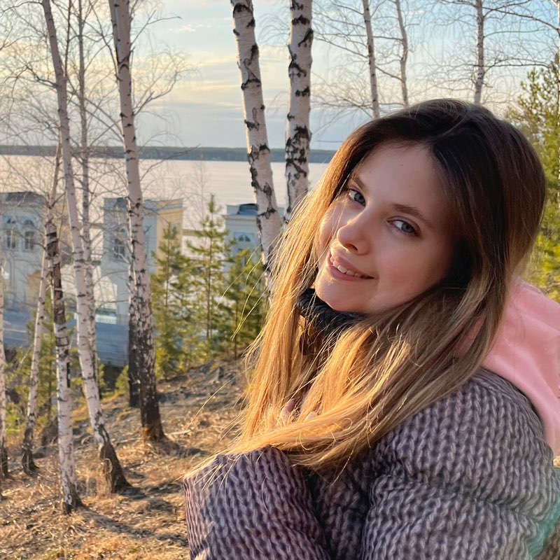 Alena Garkavi profile