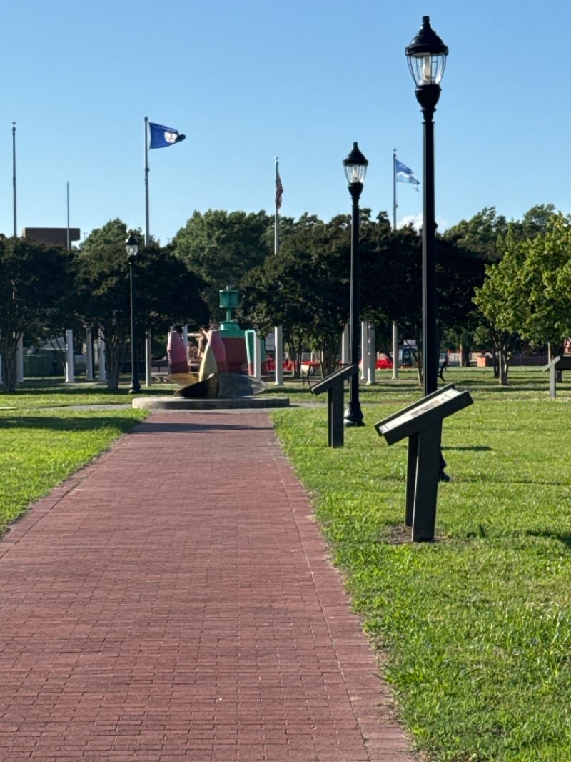 walking near me in River Front Park in spring