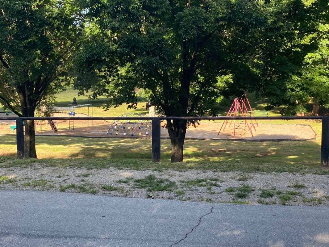 walking near me in Eastwood Park in summer