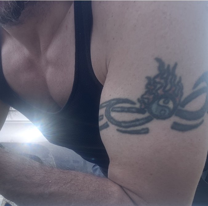 (-⚡️🏃🏻-Fļåşħ-🦸🏻‍♂️⚡️-)-🇺🇸 profile