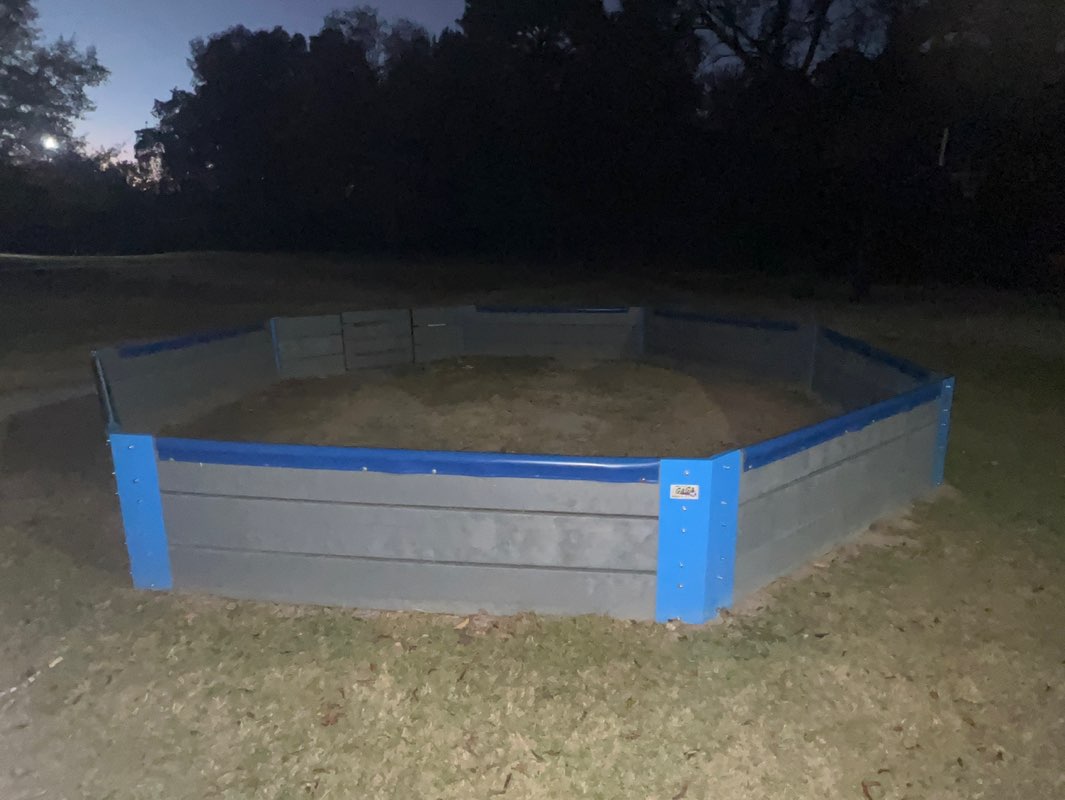 walking near me in Sam Harris Park in autumn