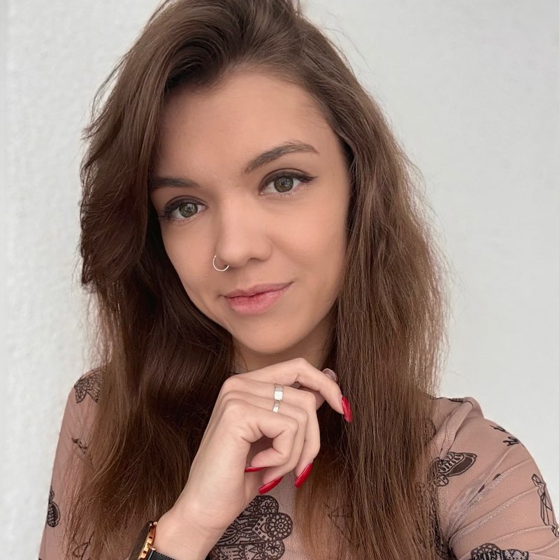 Полина Агаева|| Маркетинг profile