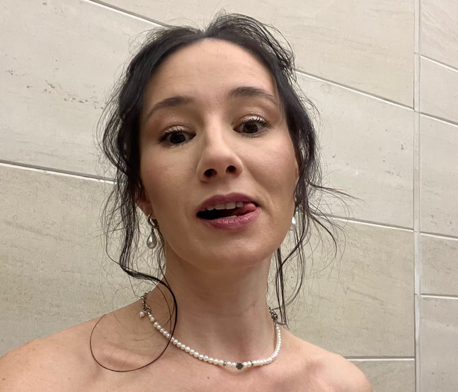 Елизавета Возба profile