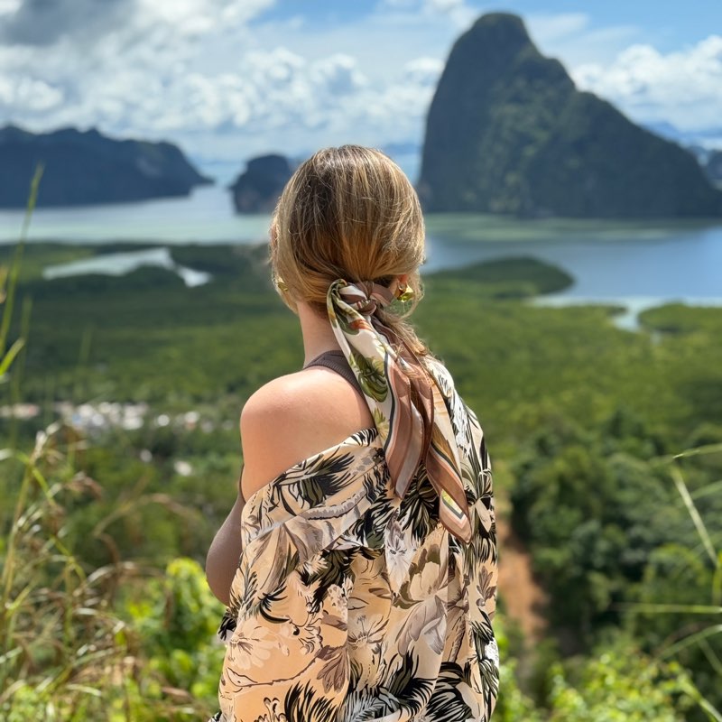 arina_suhova profile