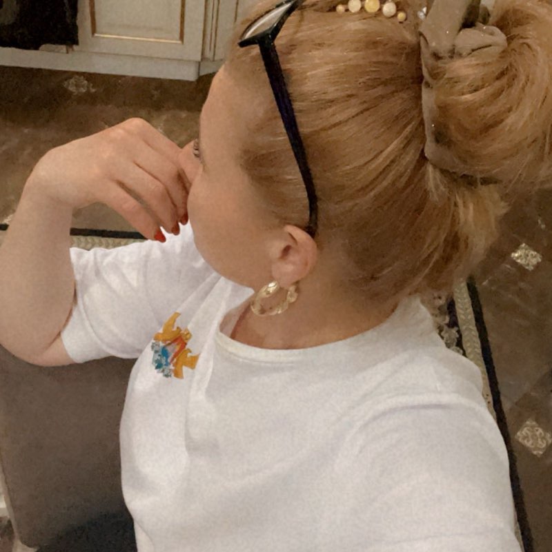 Карина  profile