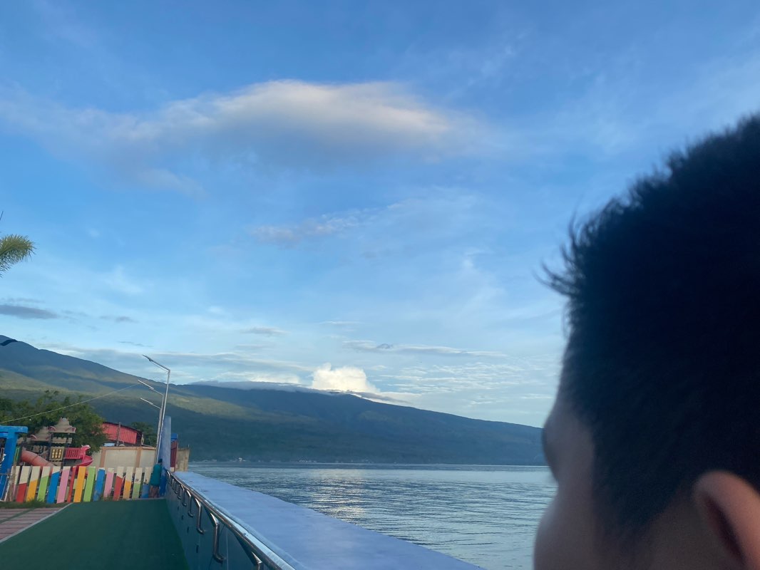 walking near me in Pahayahay sa Pantalan in spring