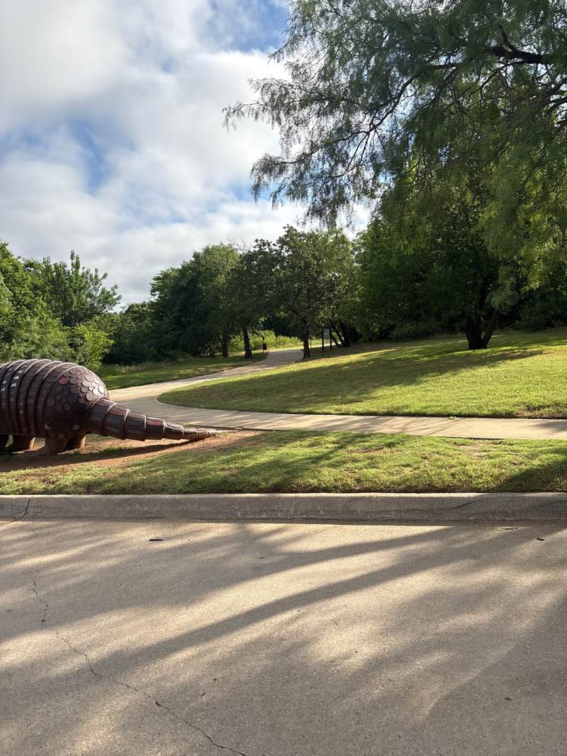 walking near me in Cross Timbers Park in summer