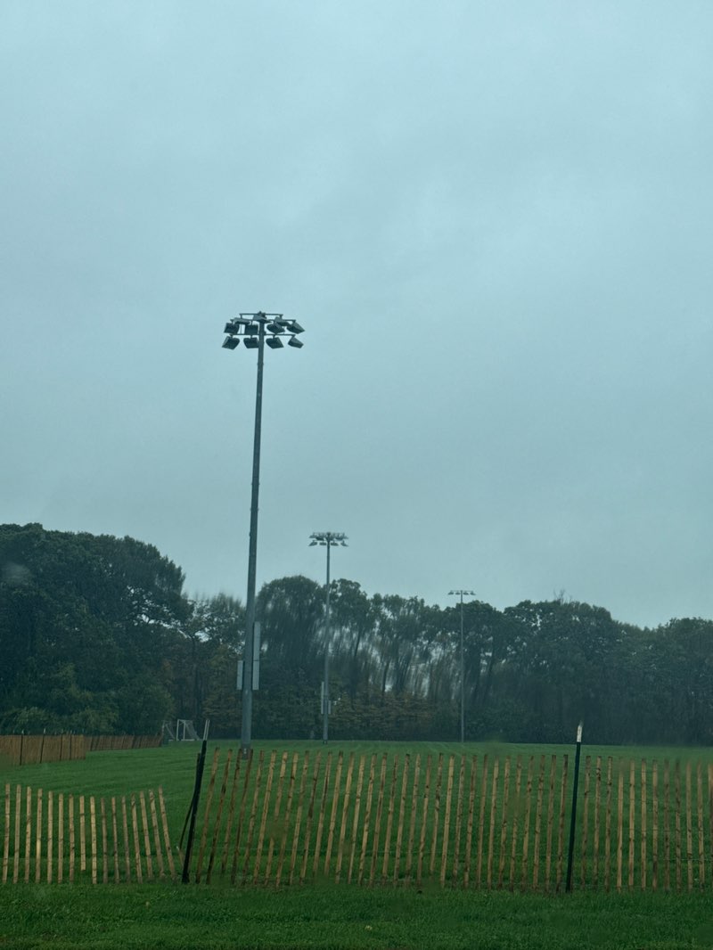 walking near me in Van Bourgondien Park in autumn