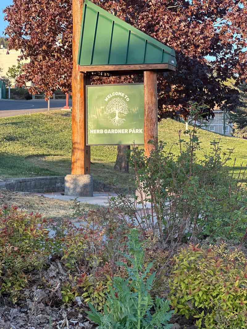 walking near me in Herb Gardner Park in spring