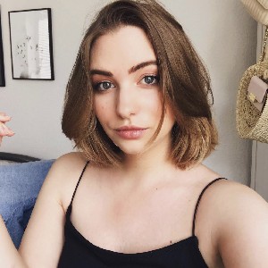 Elizabeth Jackson profile