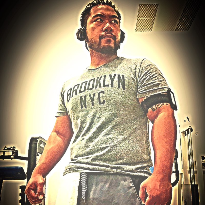 Skip2MyLucas profile
