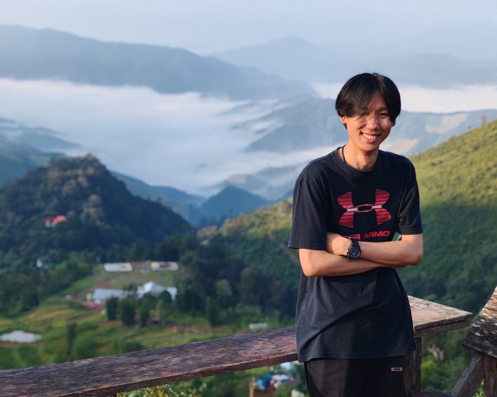 Bas & pongnarathip + Pacific Place