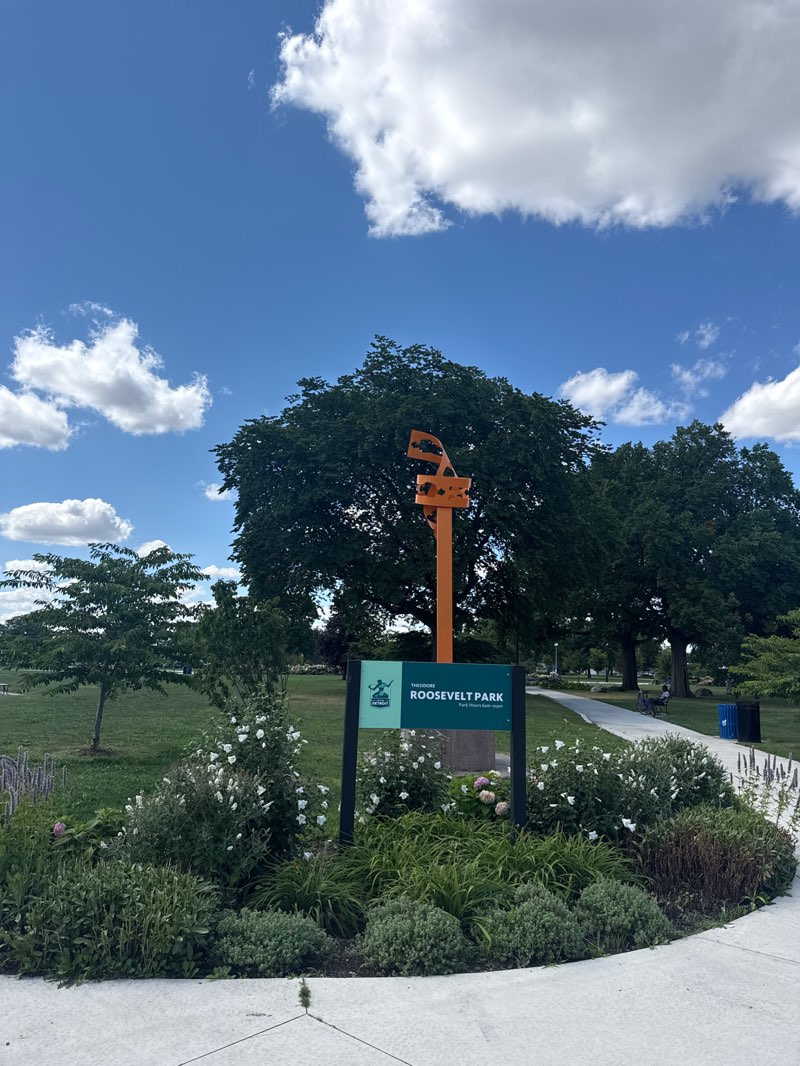 walking near me in Roosevelt Park in summer
