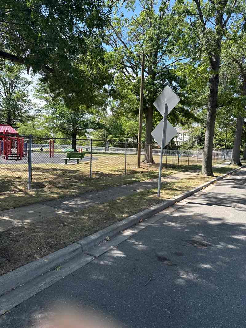 walking near me in Brook Road Park in autumn