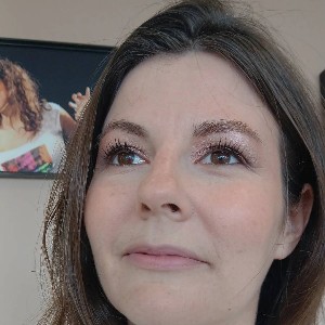 Manon Calvez profile