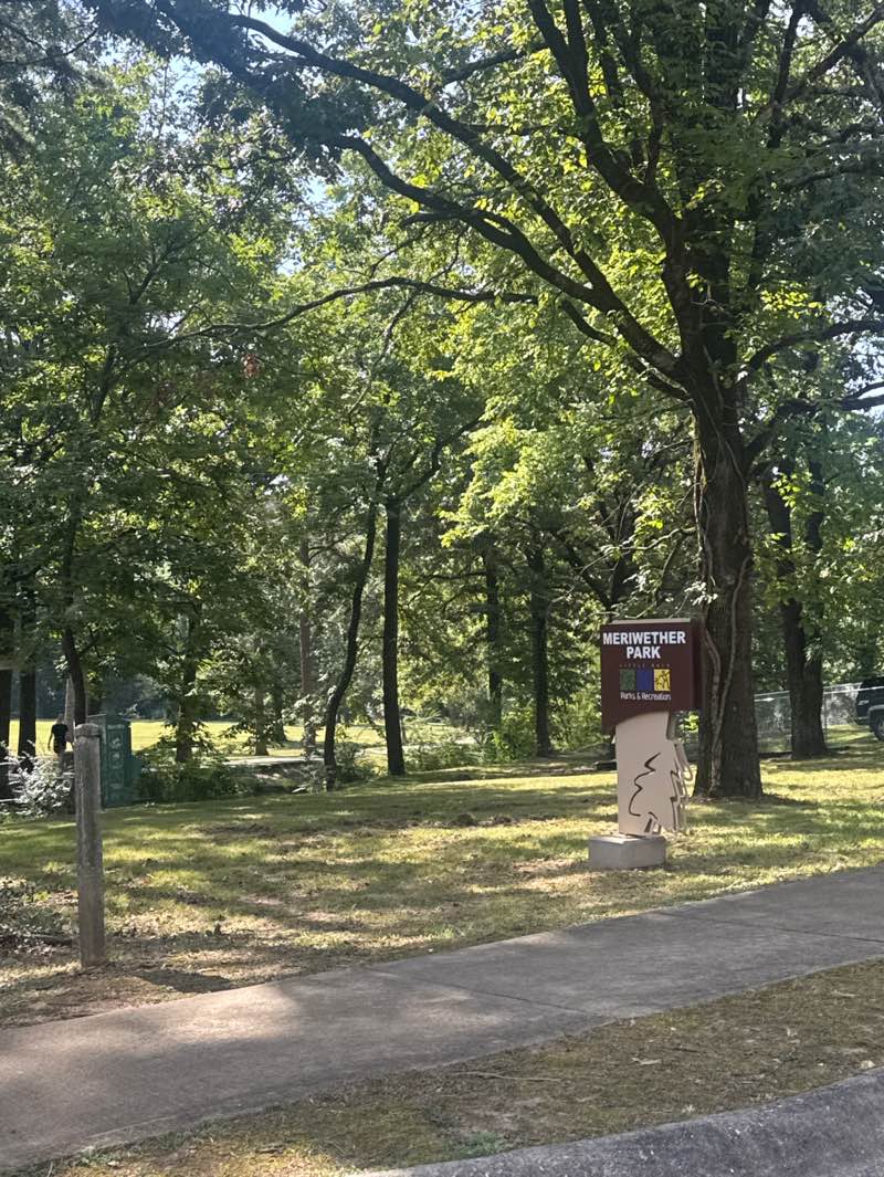 walking near me in Meriwether Park in autumn