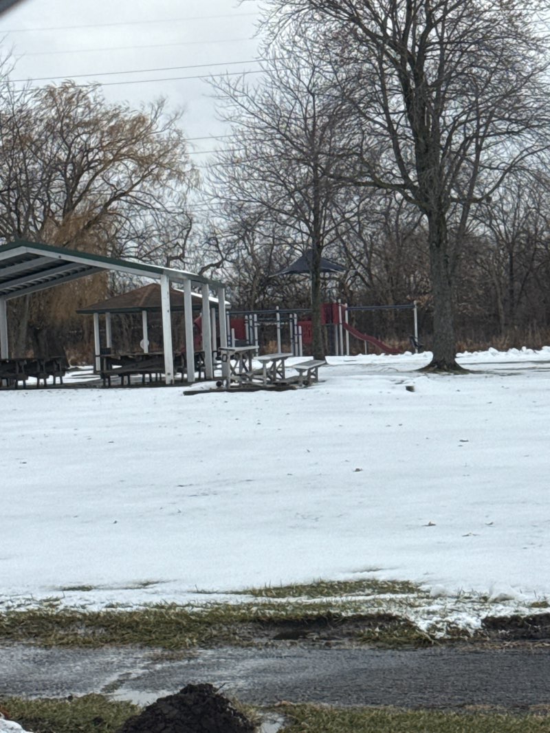 walking near me in Marycrest Park in winter