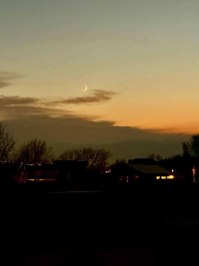 walking near me in Draper Park in autumn