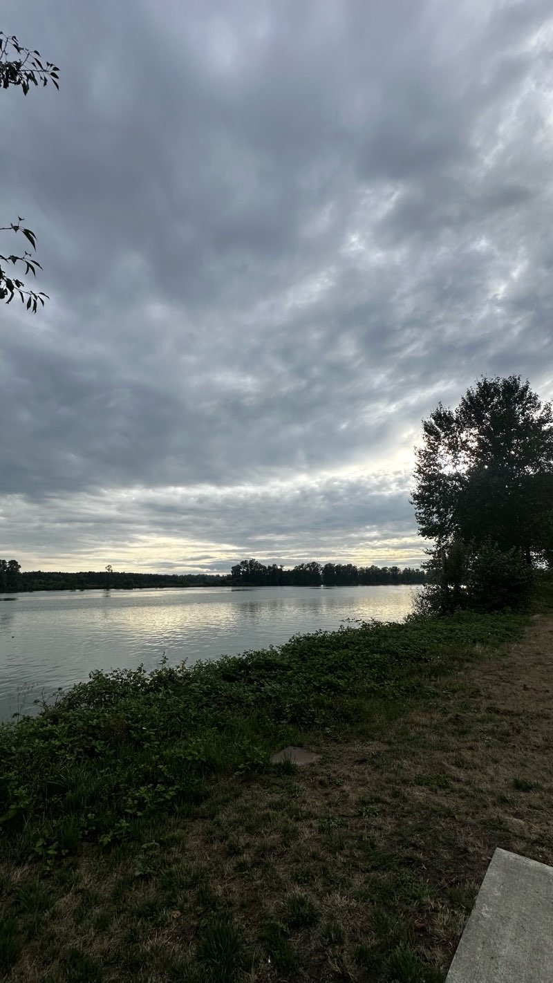 walking near me in McLean Park in autumn