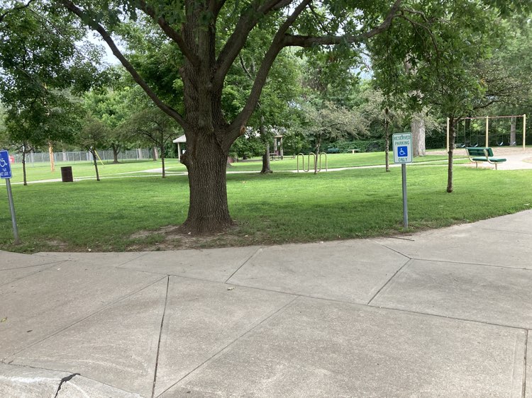 walking near me in Orval Smith Park in autumn