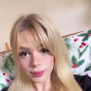 Brittney Heart él 🇺🇲