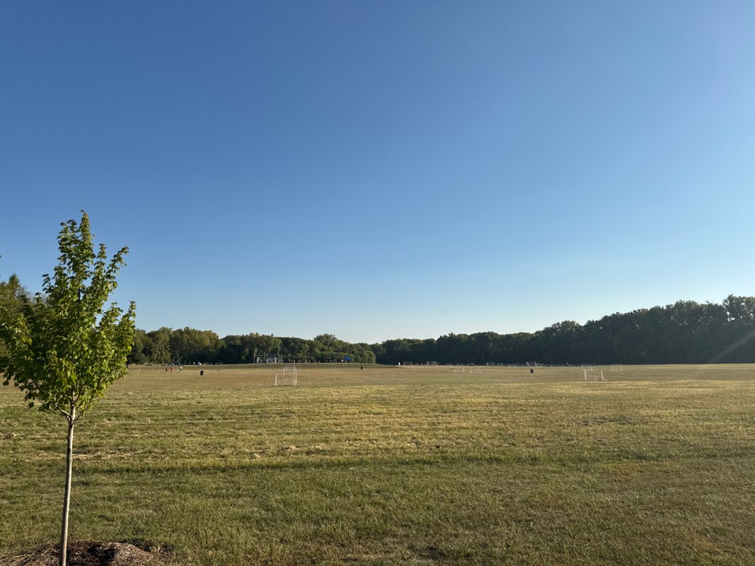 walking near me in Barber Park in autumn